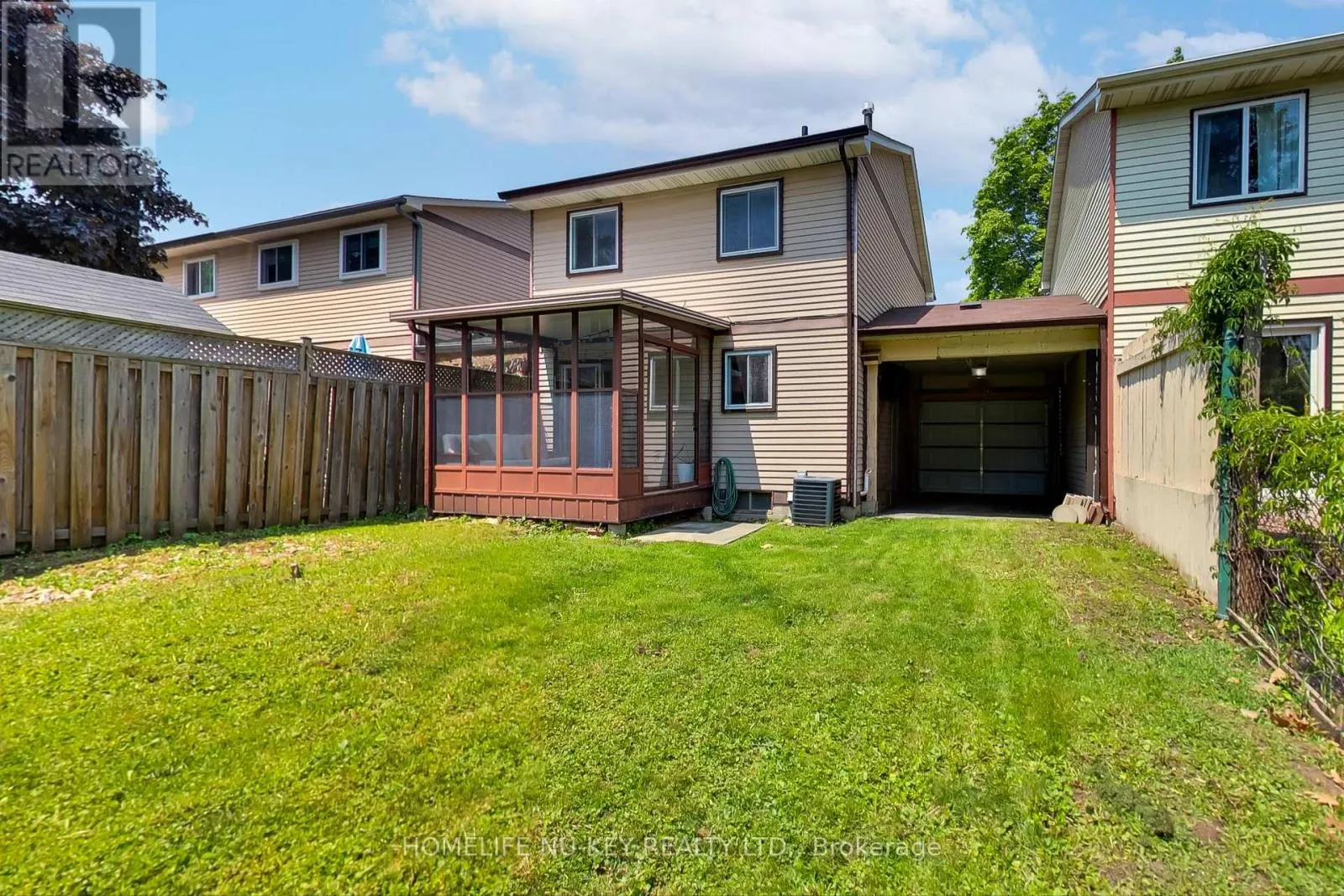 219 CUNDLES ROAD W