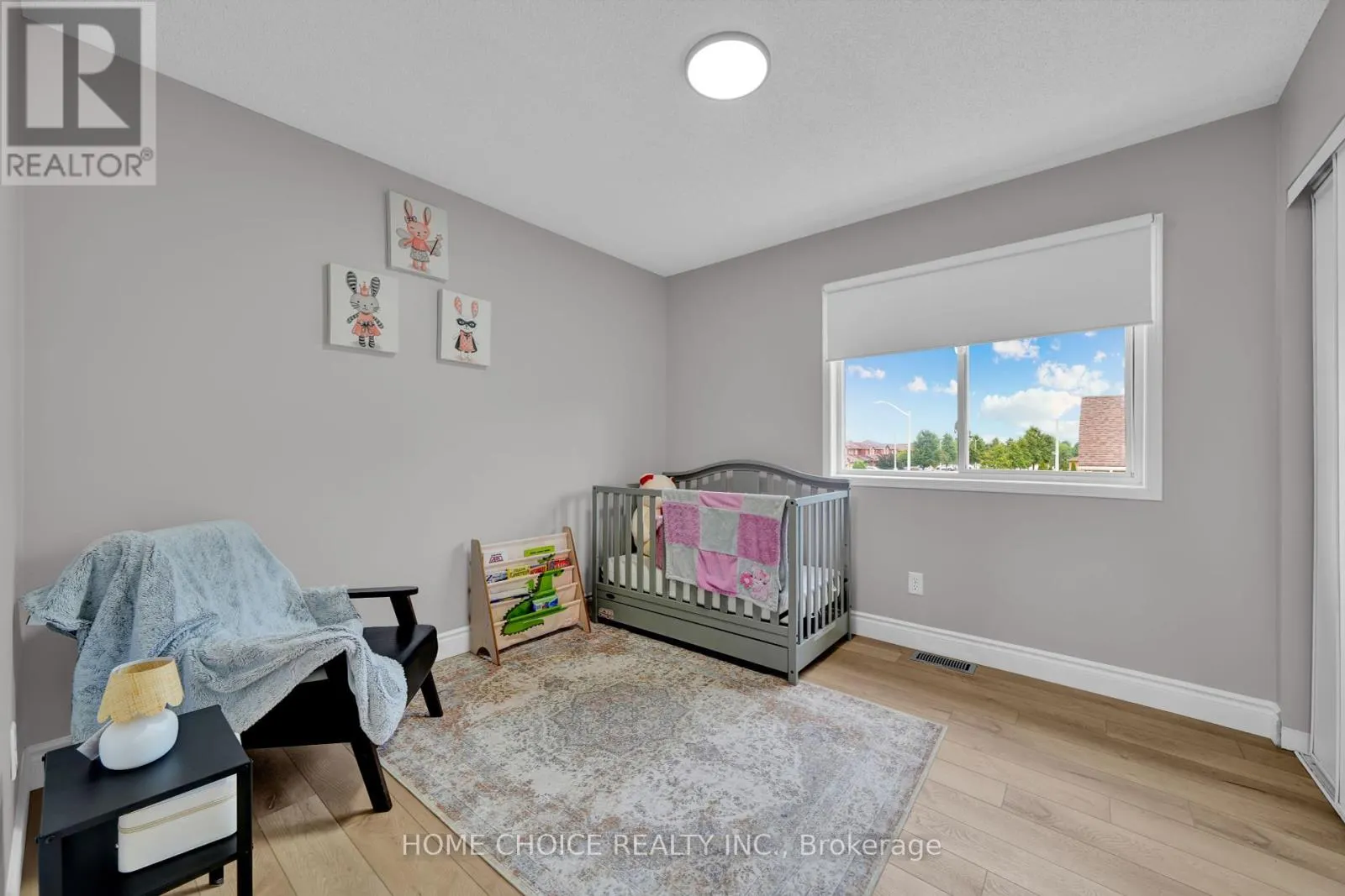 106 BRIGHTON ROAD N