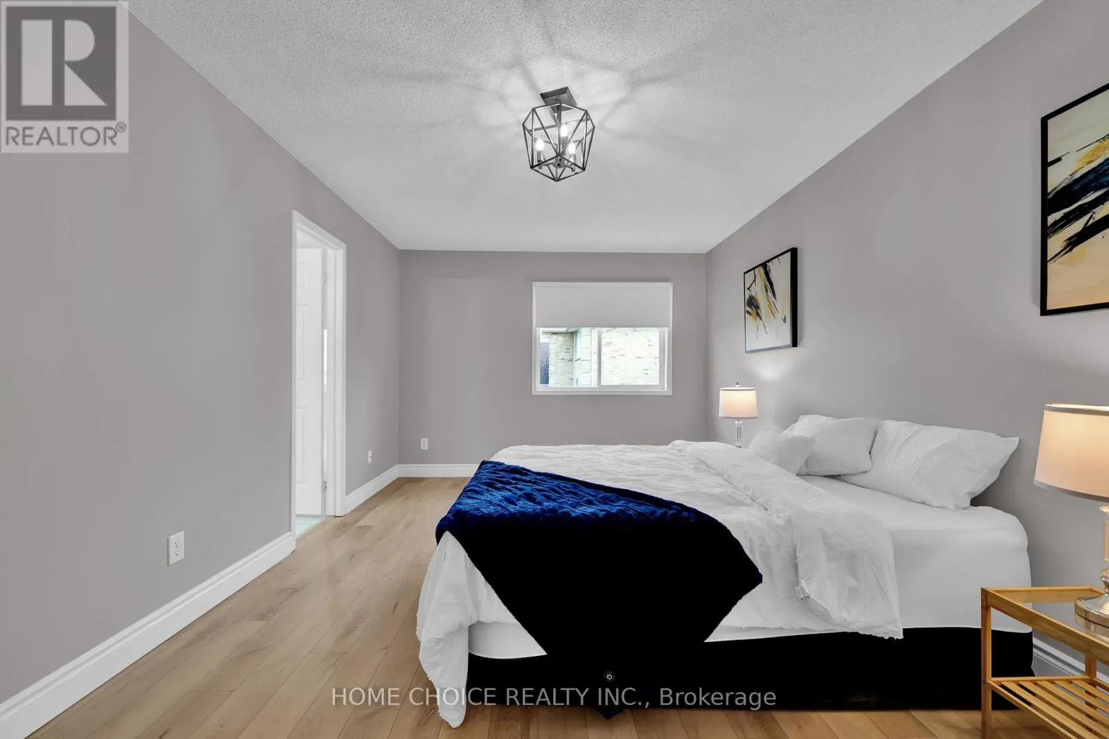 106 BRIGHTON ROAD N