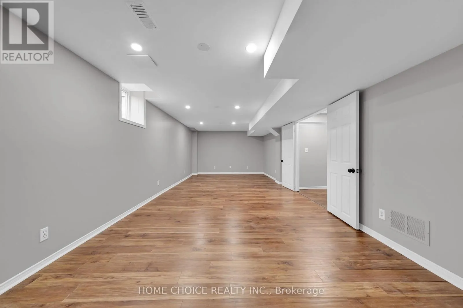 106 BRIGHTON ROAD N