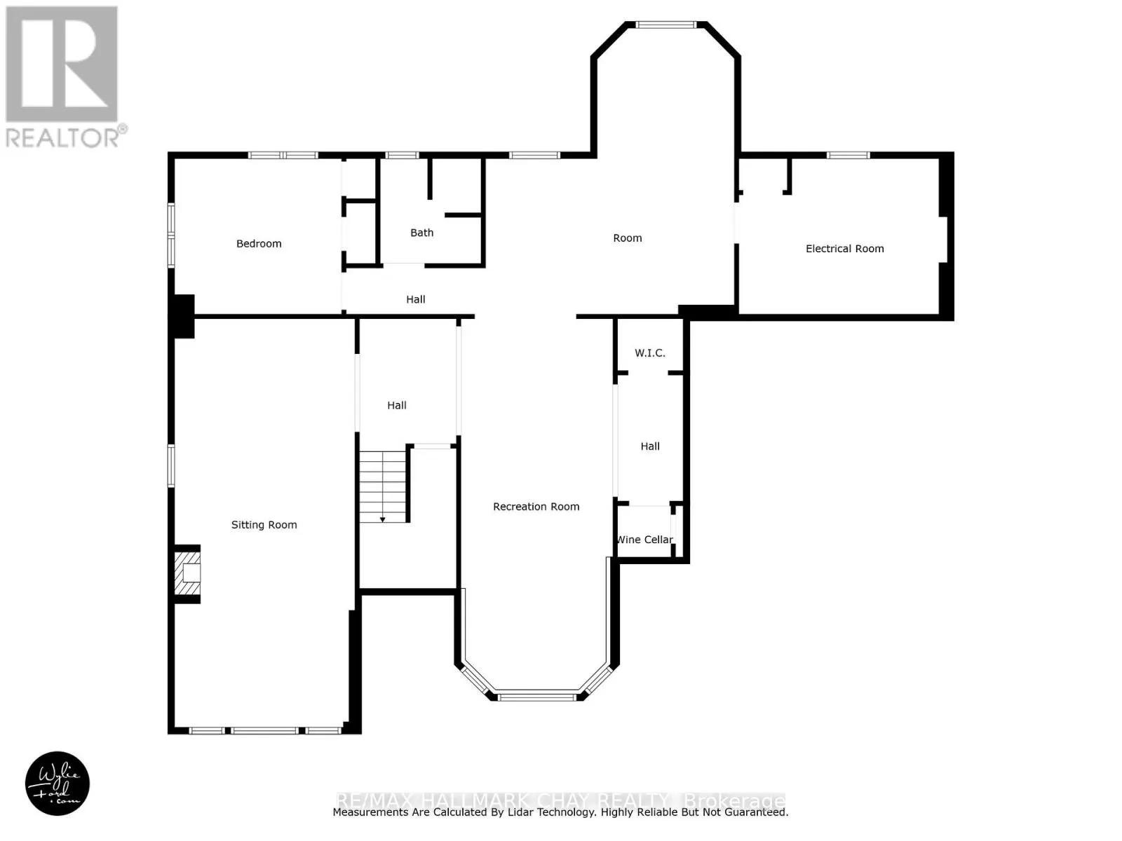 7 PINEVIEW DRIVE