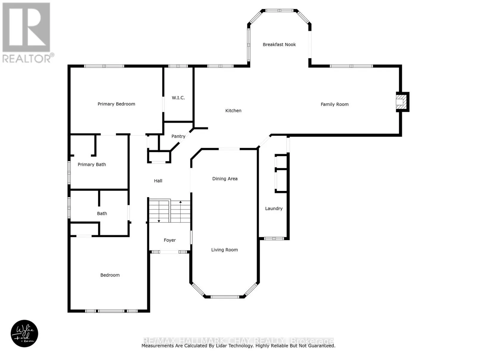 7 PINEVIEW DRIVE