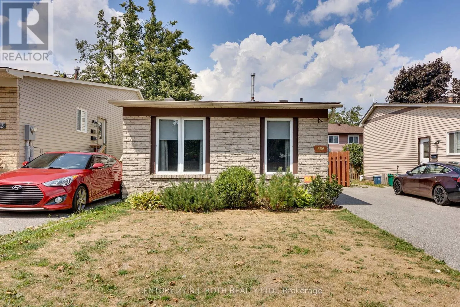 55A CHAUCER CRESCENT