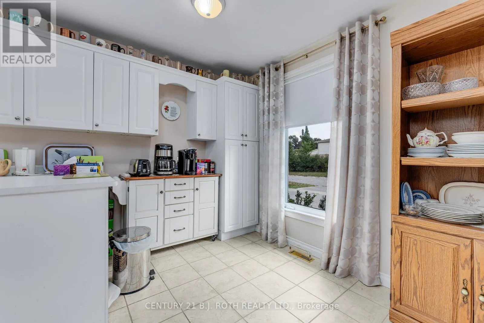55A CHAUCER CRESCENT
