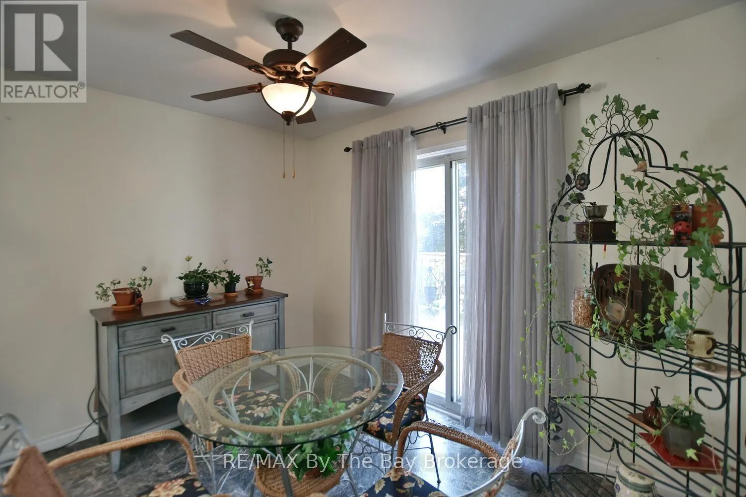 41 EVERGREEN CRESCENT
