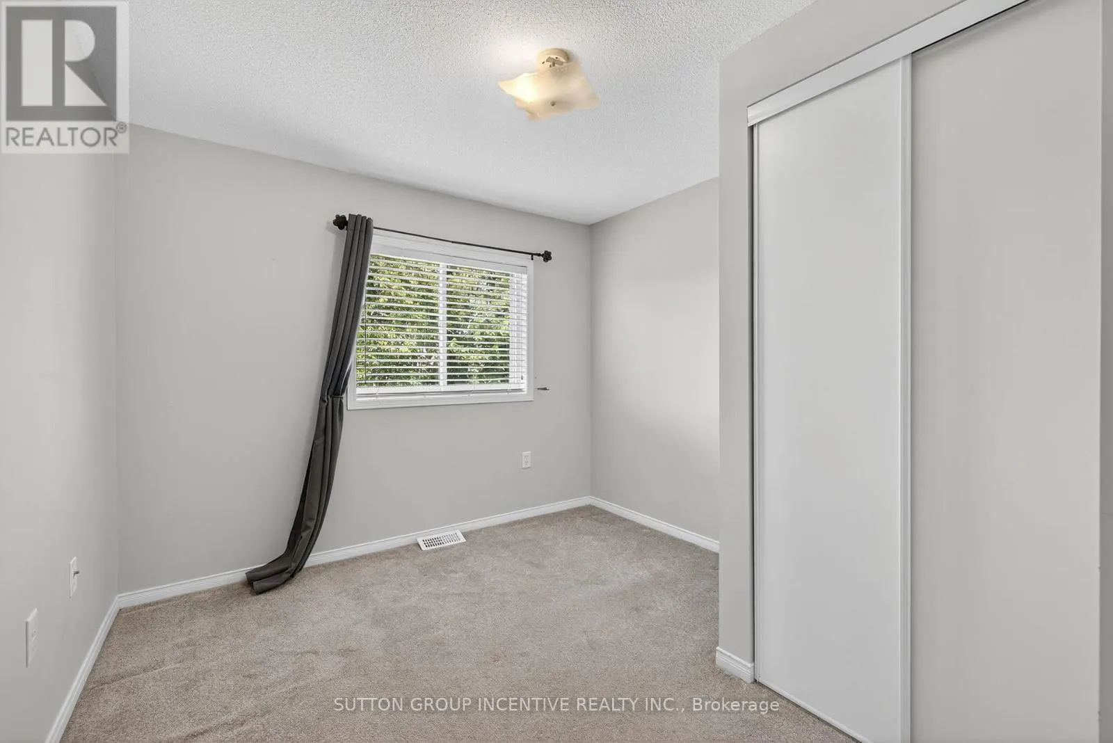 189 NATHAN CRESCENT