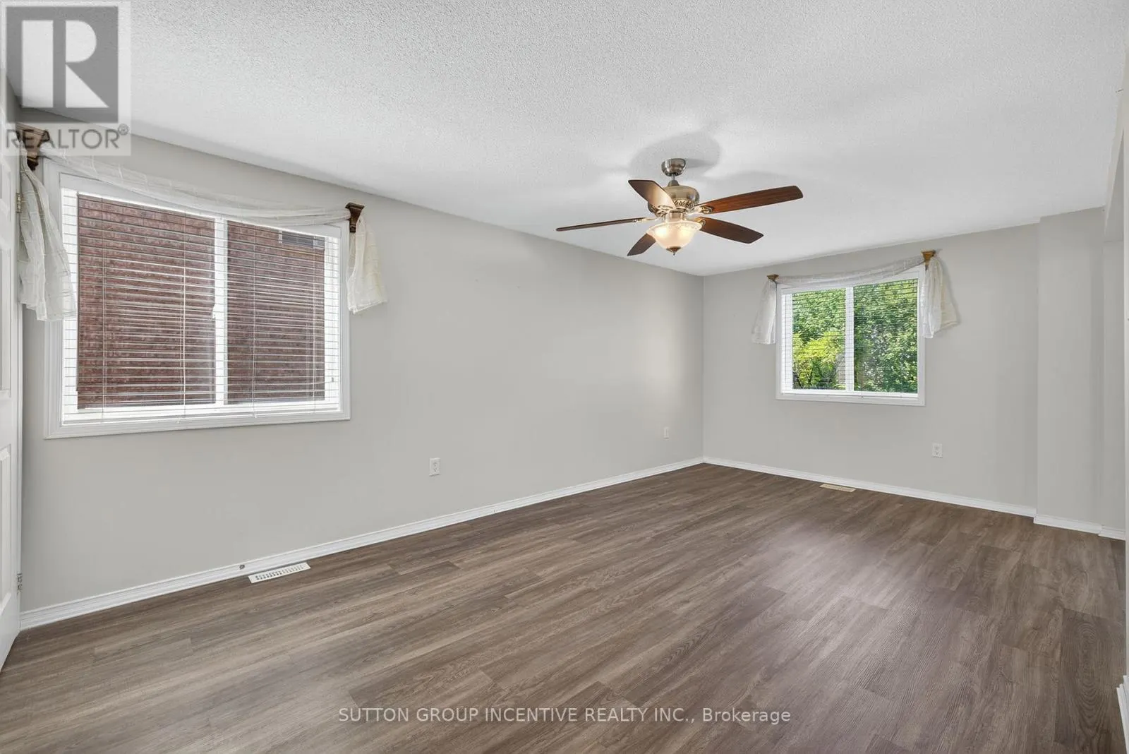 189 NATHAN CRESCENT