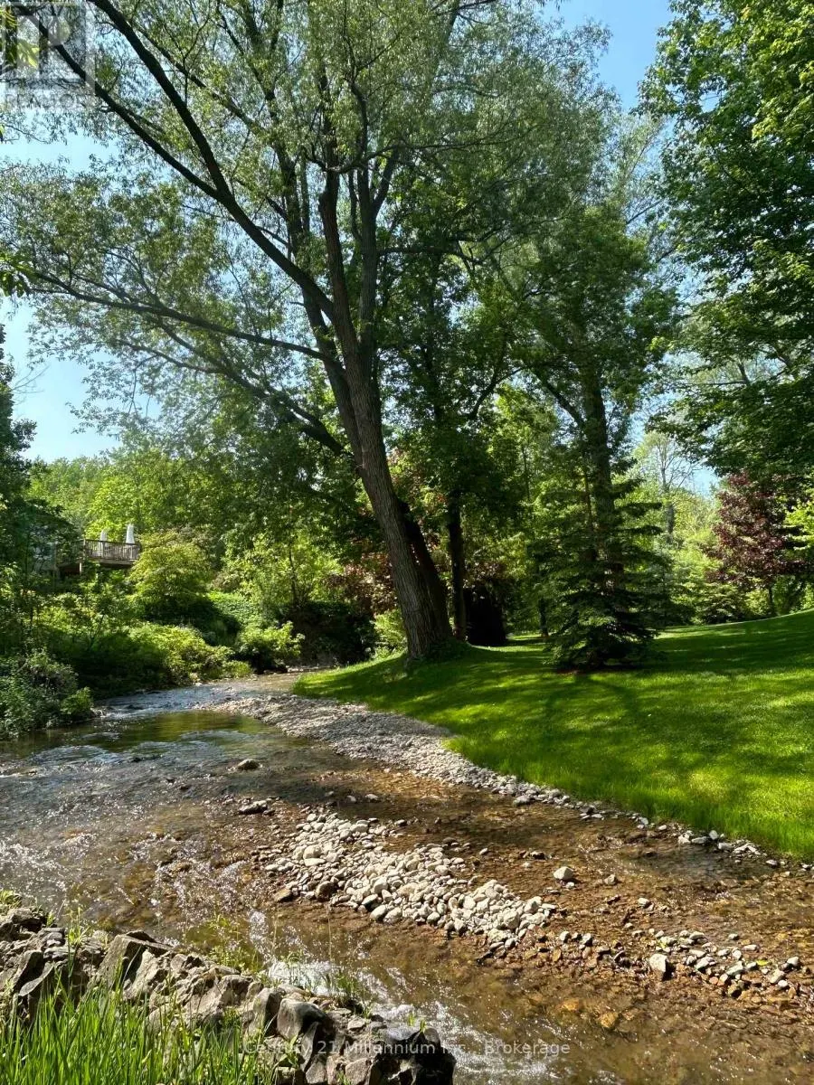 640 MOUNTAIN ROAD