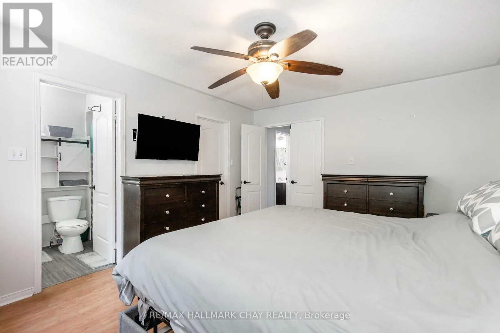 248 FERNDALE DRIVE S
