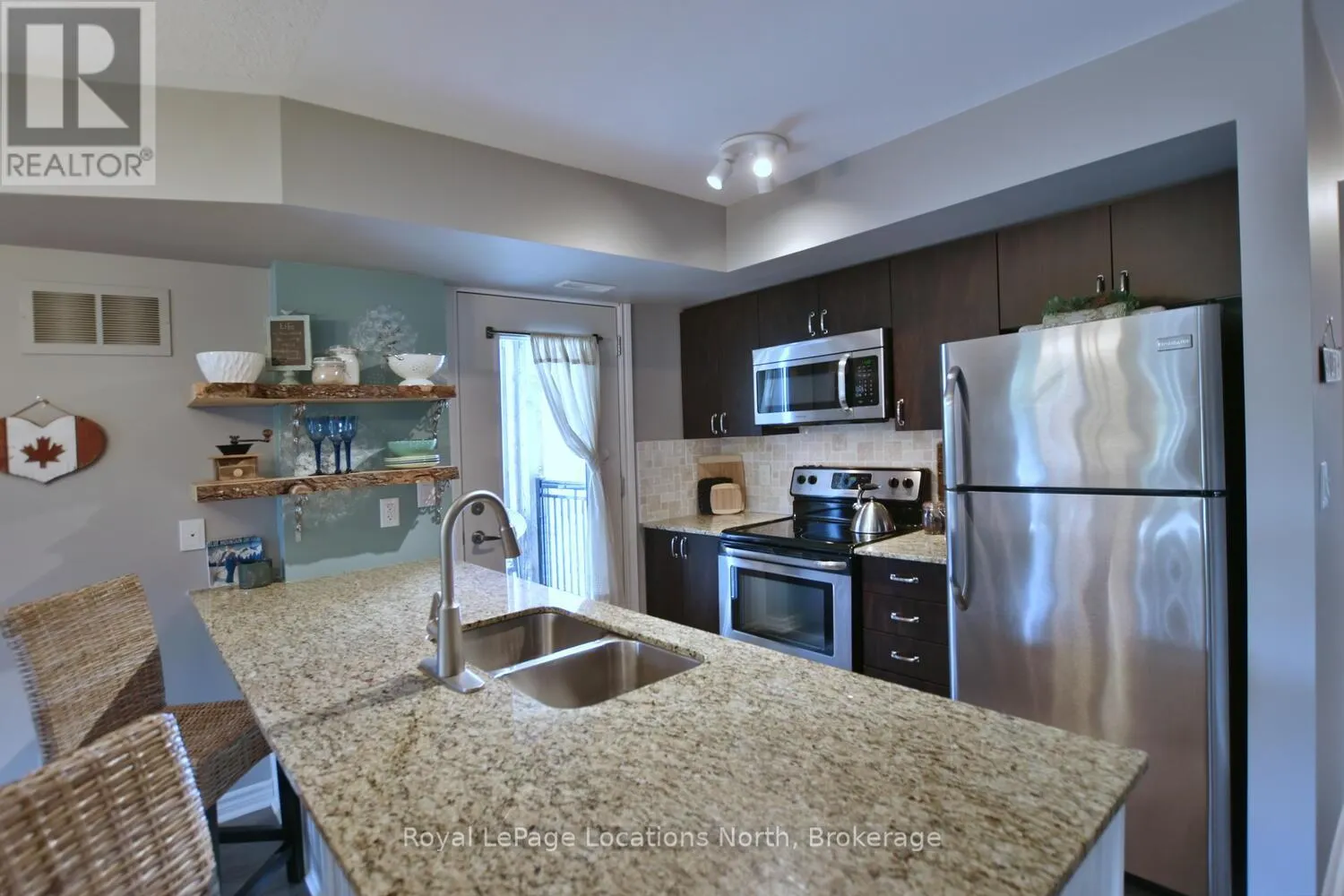 208 - 6 BRANDY LANE DRIVE, #208