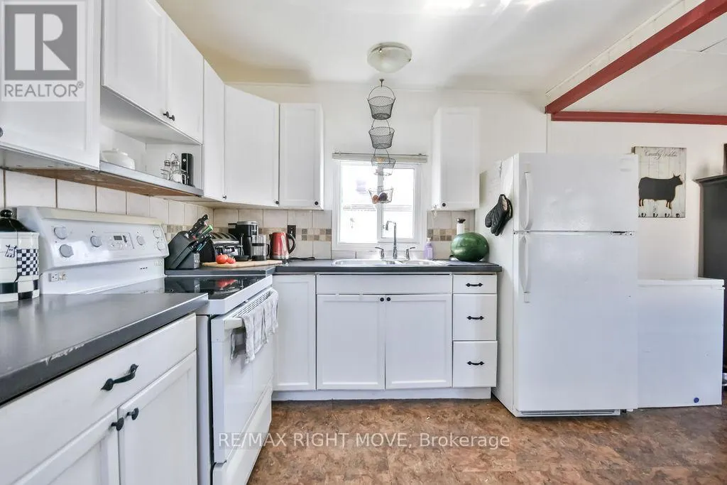 1331 HILLTOP ROAD