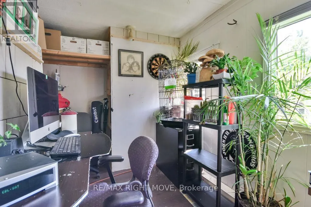 1331 HILLTOP ROAD