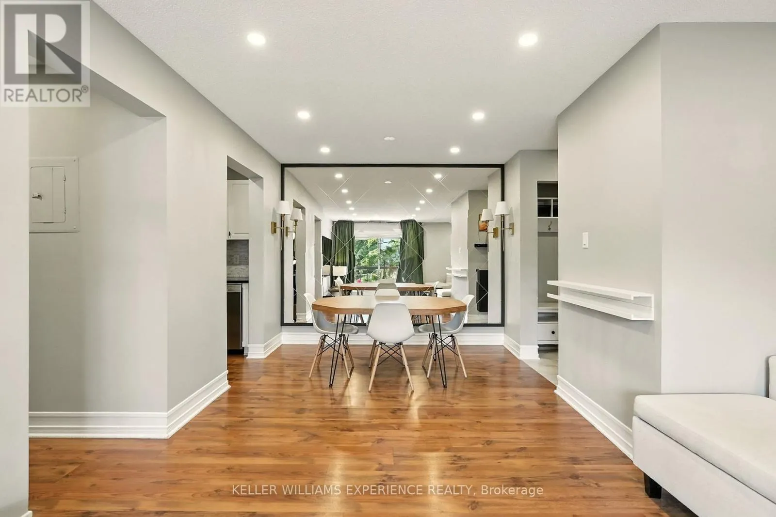 E8 - 167 EDGEHILL DRIVE
