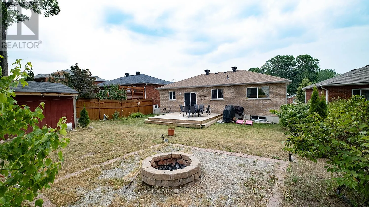 139 WAWINET STREET