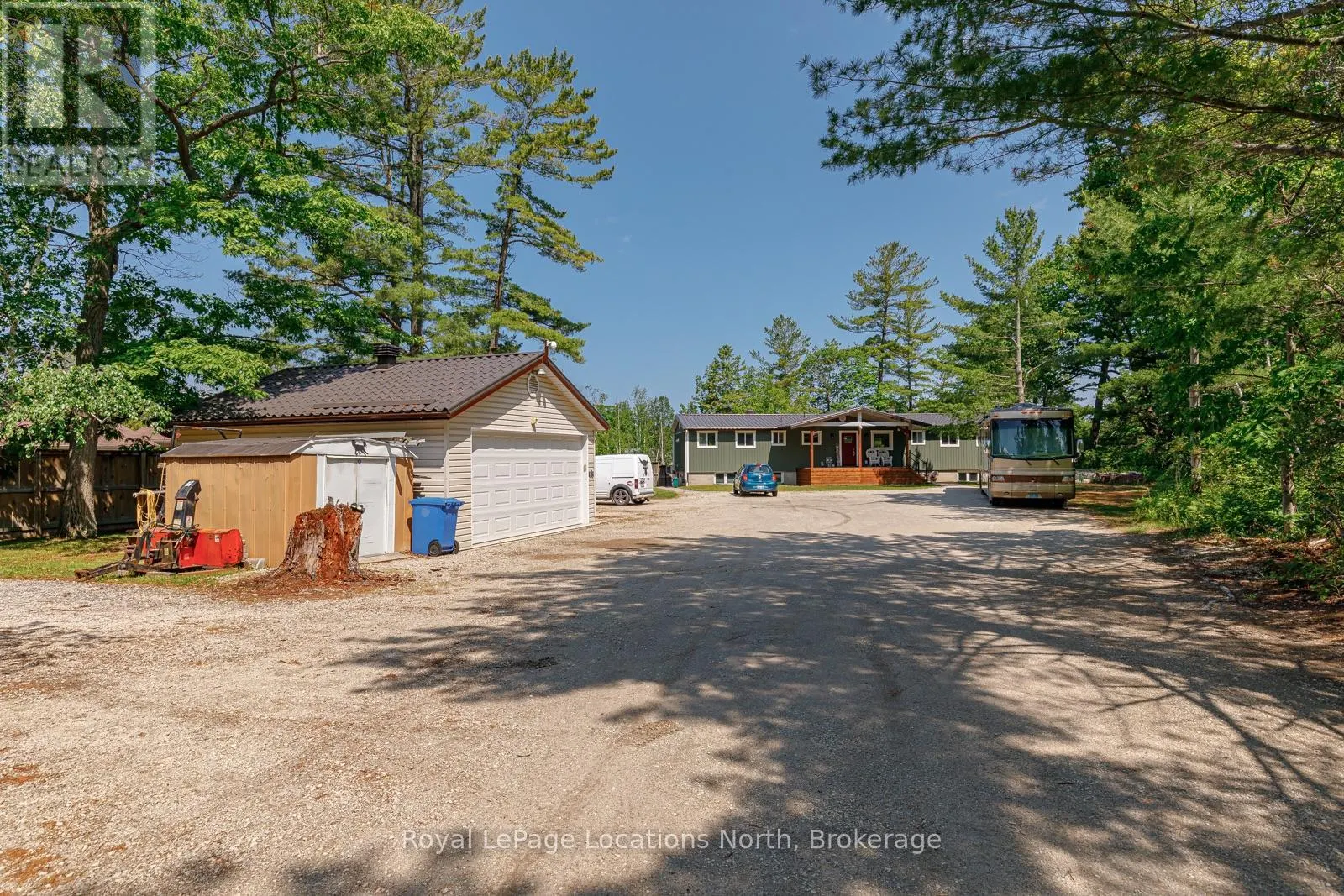 1628 RIVER ROAD W