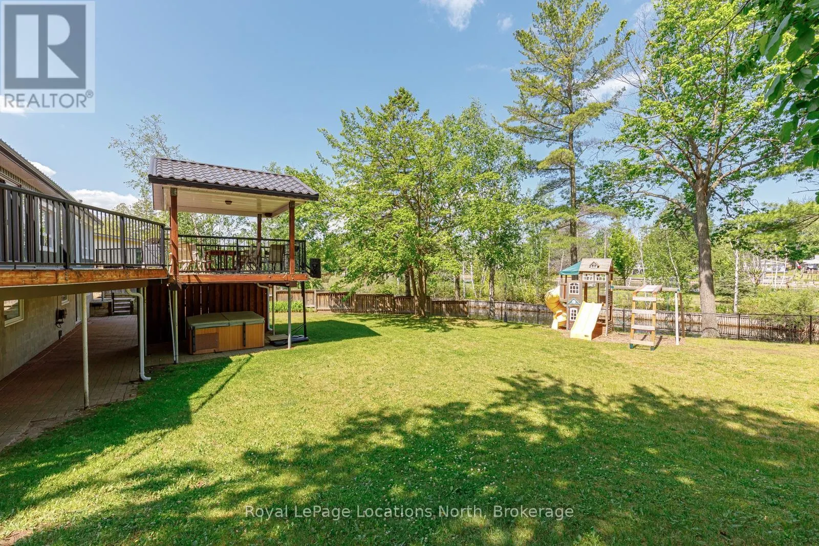 1628 RIVER ROAD W