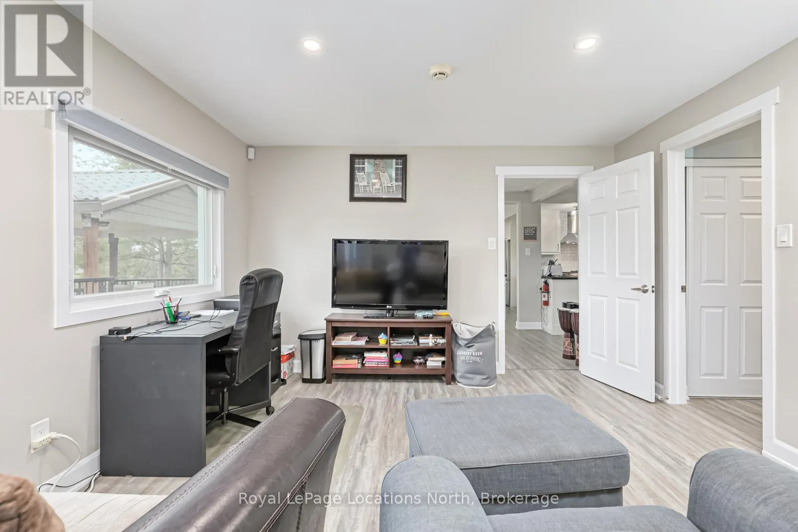 1628 RIVER ROAD W