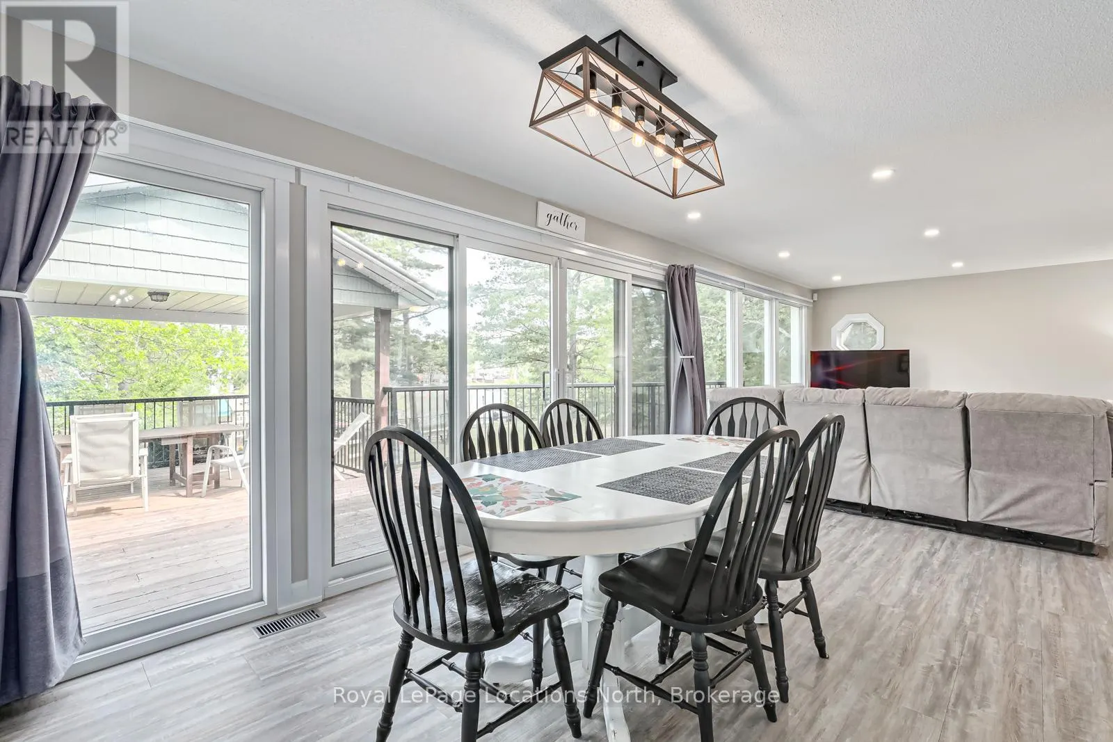 1628 RIVER ROAD W