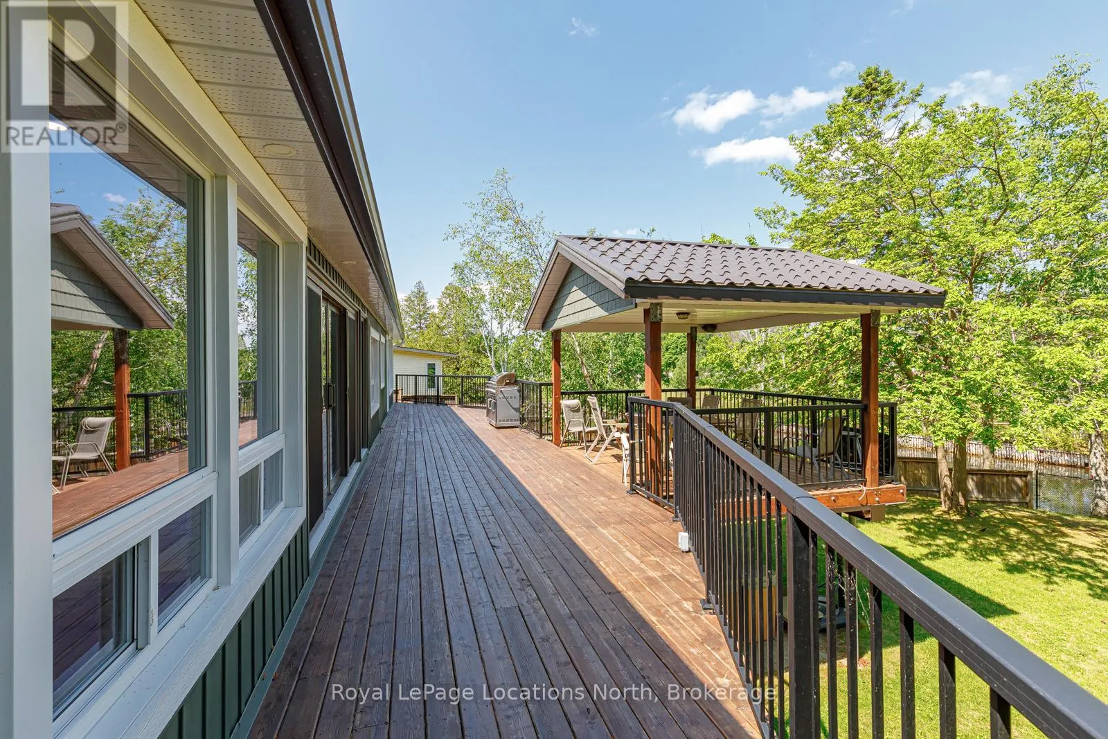1628 RIVER ROAD W