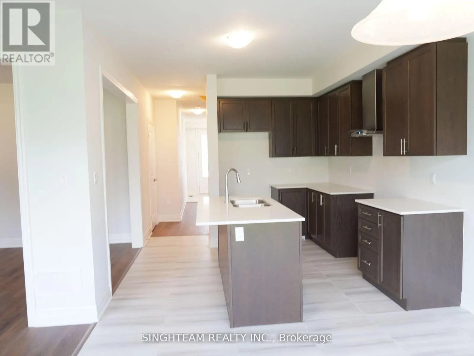 44 DEL RAY CRESCENT