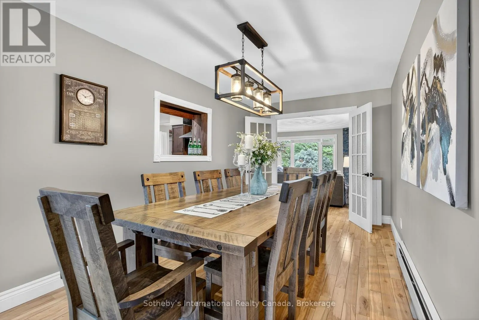 79 CAROLINE STREET W