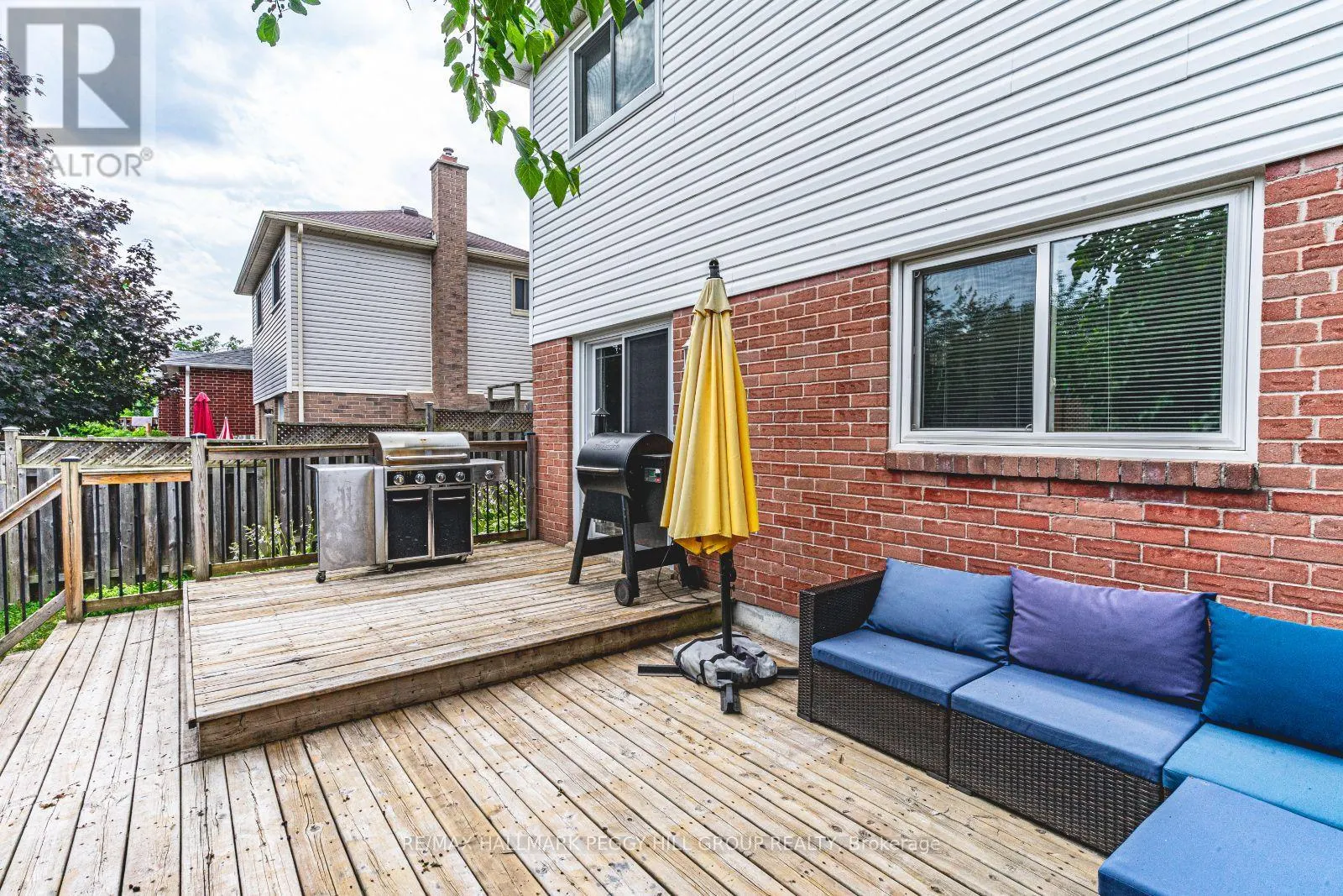 40 GRASETT CRESCENT