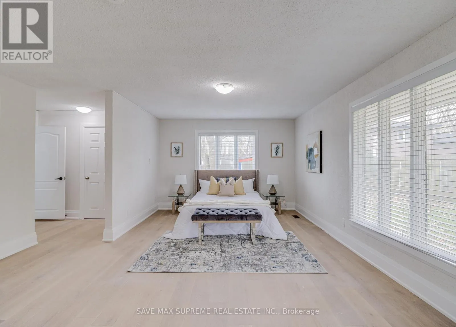 10 CURTISS COURT