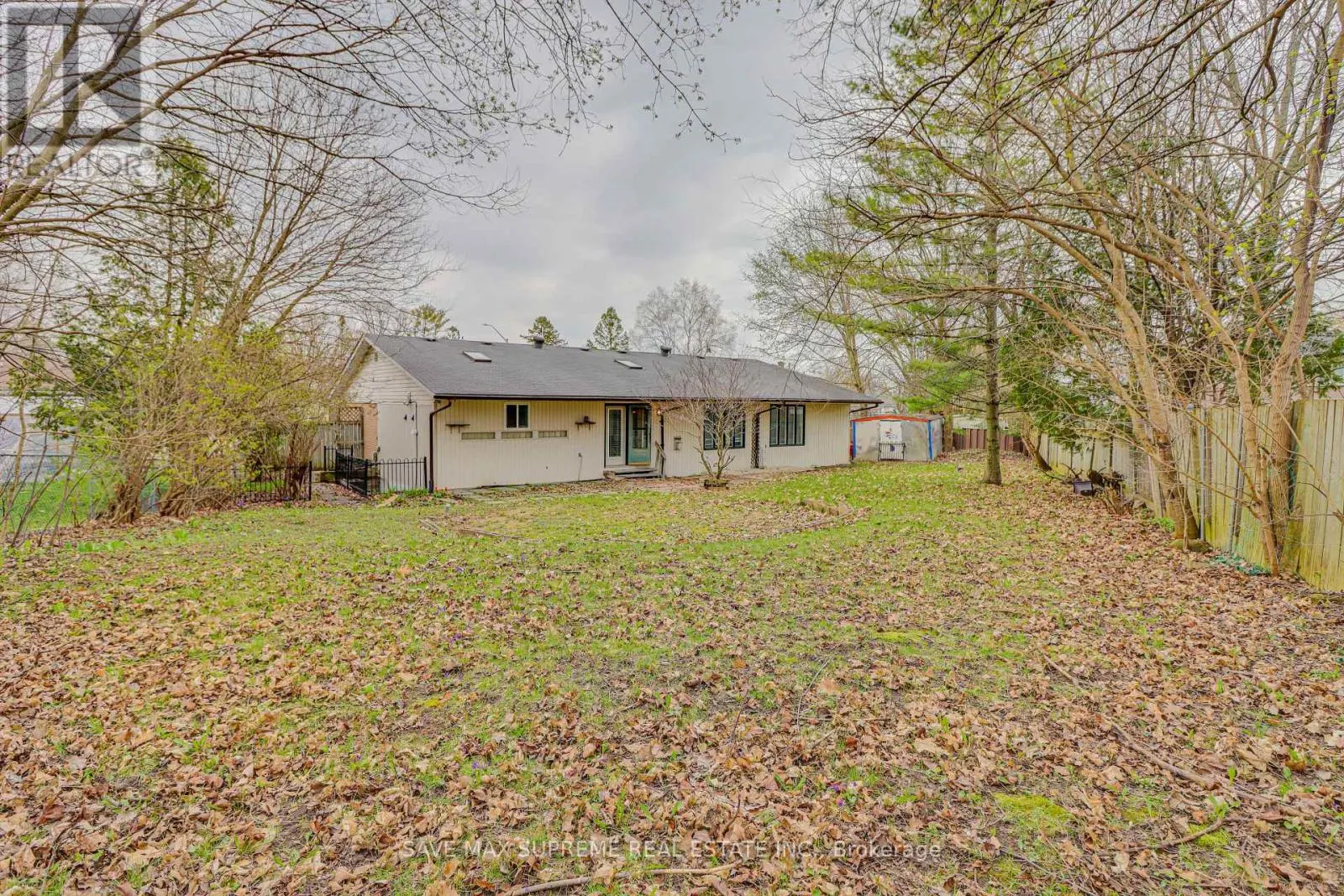 10 CURTISS COURT