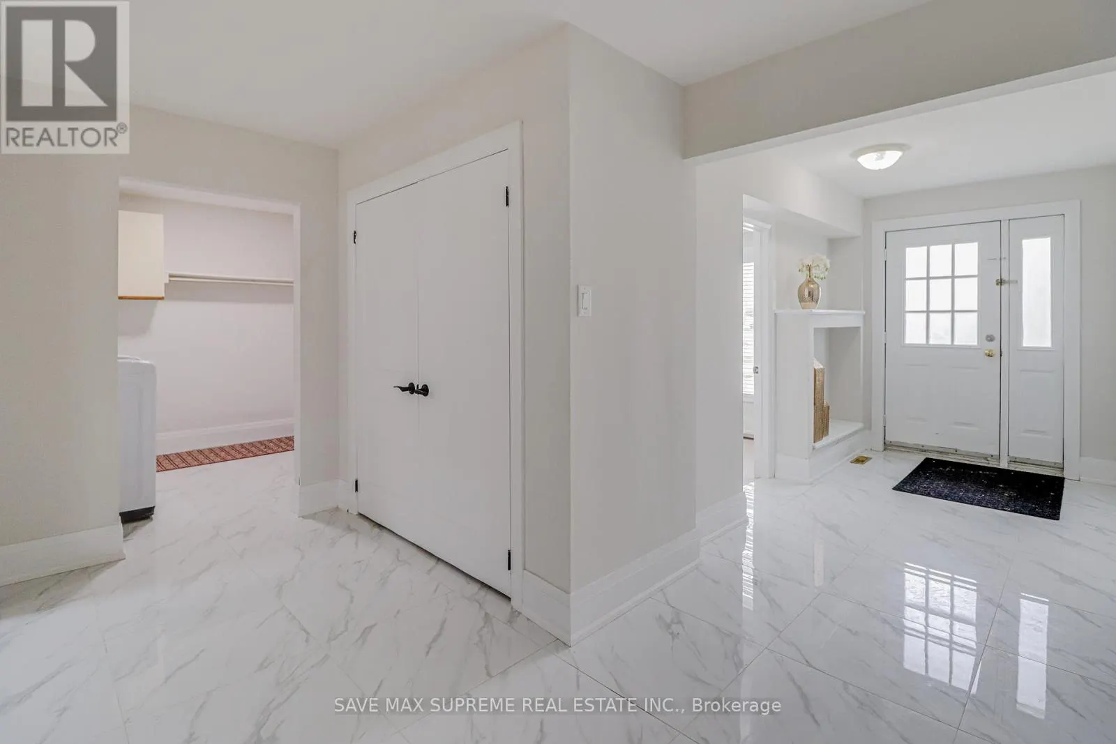 10 CURTISS COURT