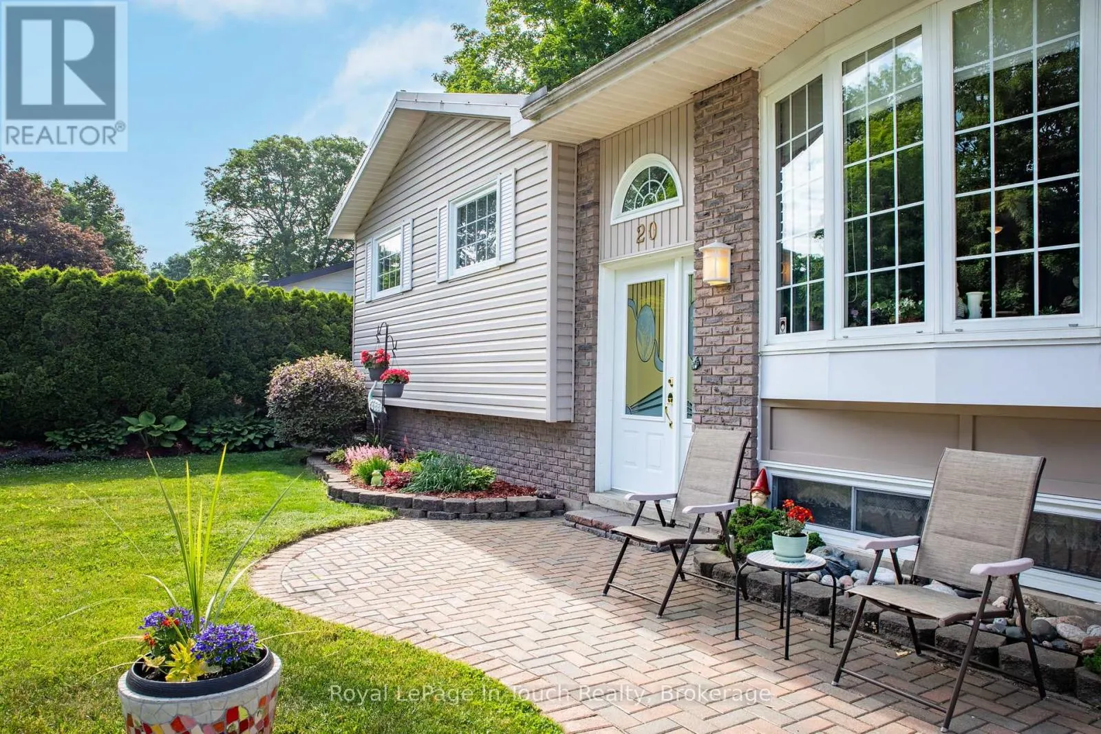 20 PAYETTE DRIVE