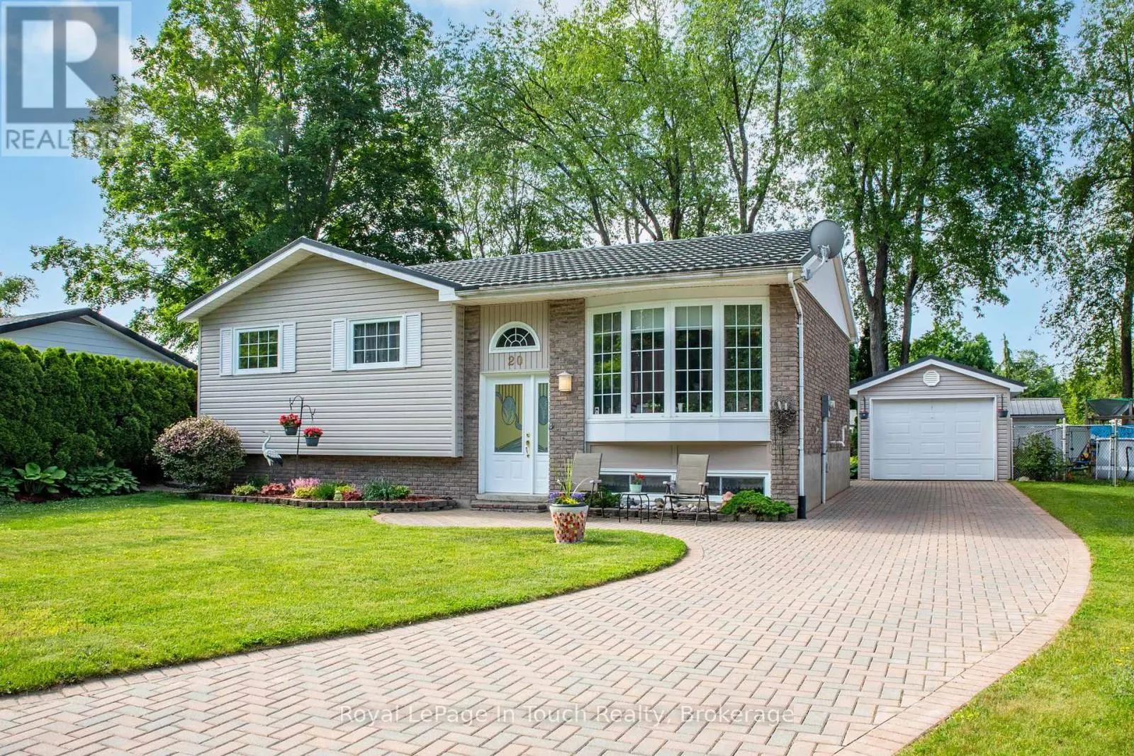 20 PAYETTE DRIVE