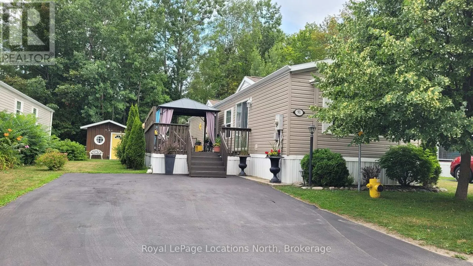 91 GEORGIAN GLEN DRIVE