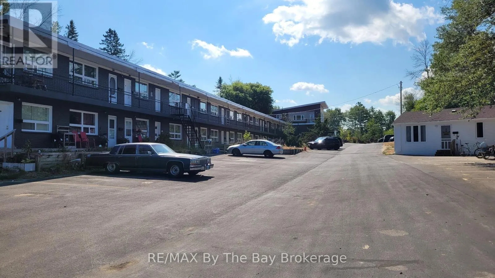 A07 - 280 RIVER ROAD E, #A07