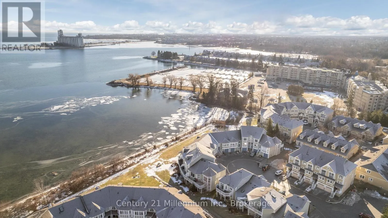 15 CRANBERRY QUAY