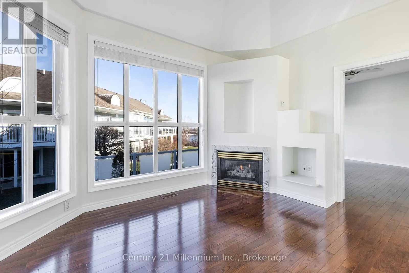 15 CRANBERRY QUAY