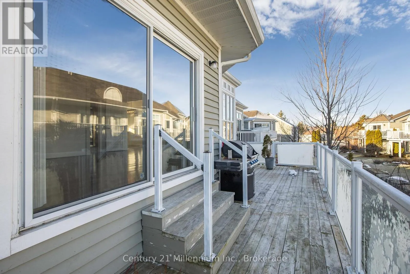 15 CRANBERRY QUAY