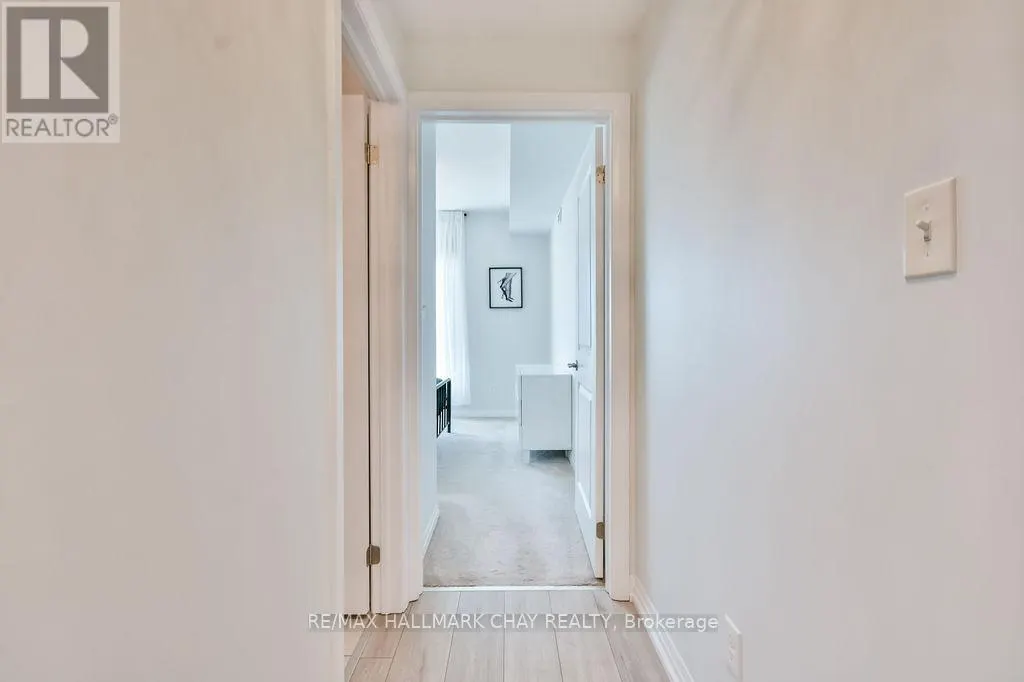 507 - 299 CUNDLES ROAD E