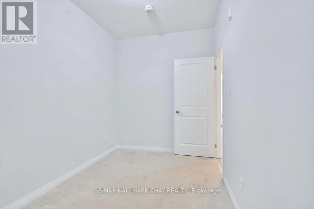 507 - 299 CUNDLES ROAD E