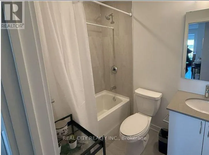 409 - 56 LAKESIDE TERRACE