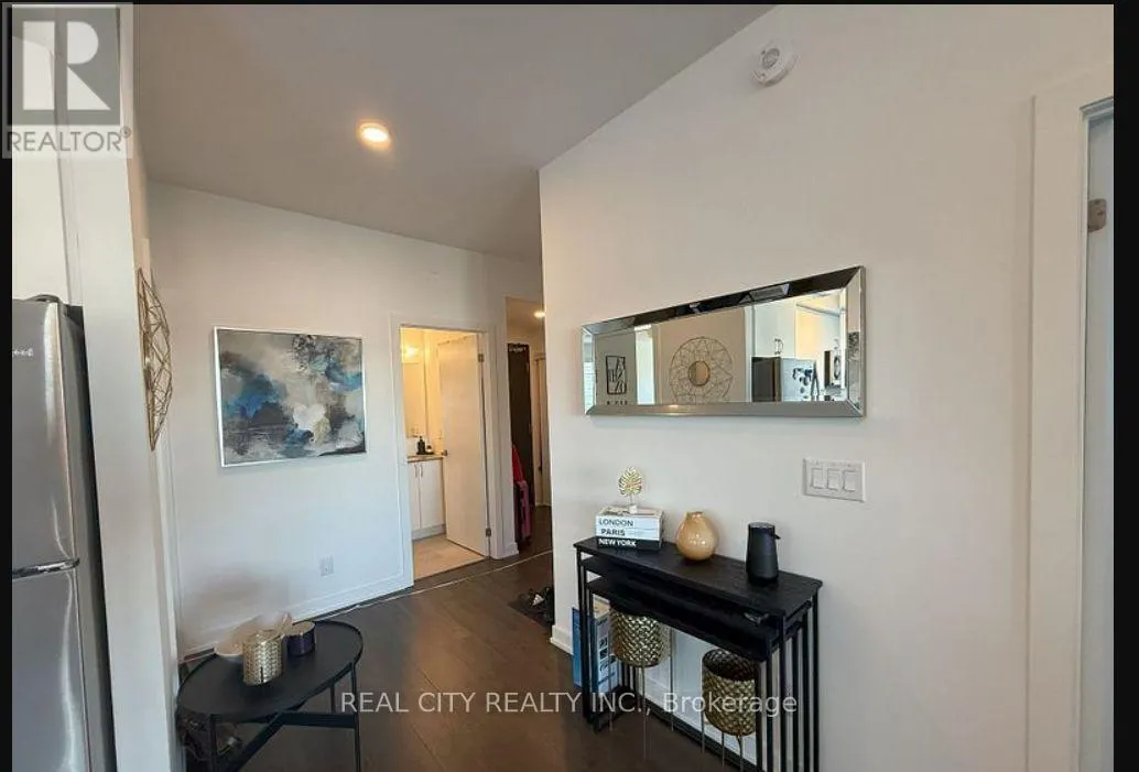 409 - 56 LAKESIDE TERRACE
