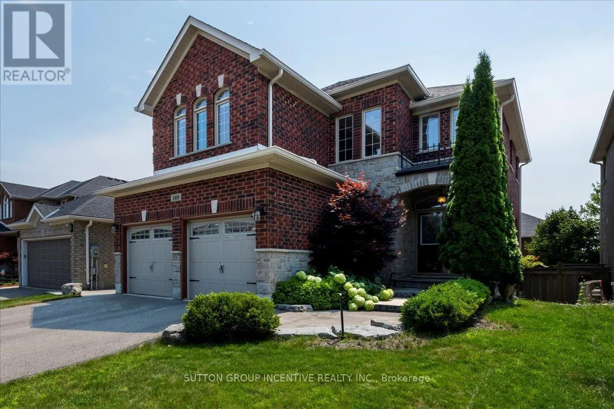 169 BIRKHALL PLACE