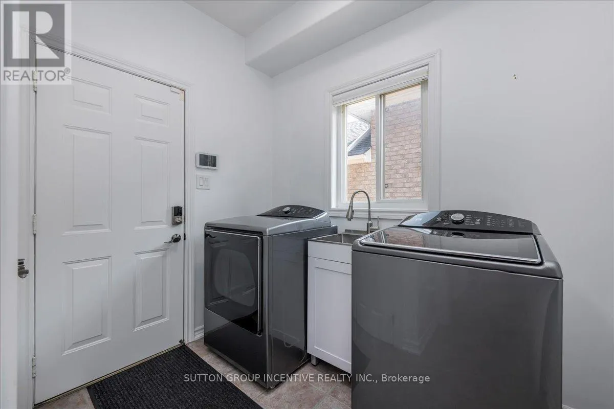 169 BIRKHALL PLACE
