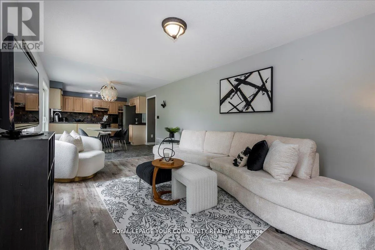 181 SUCCESSION CRESCENT
