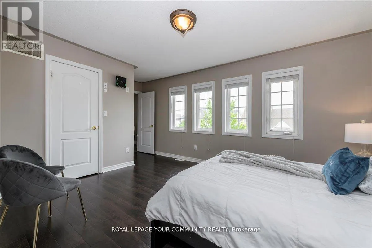 181 SUCCESSION CRESCENT