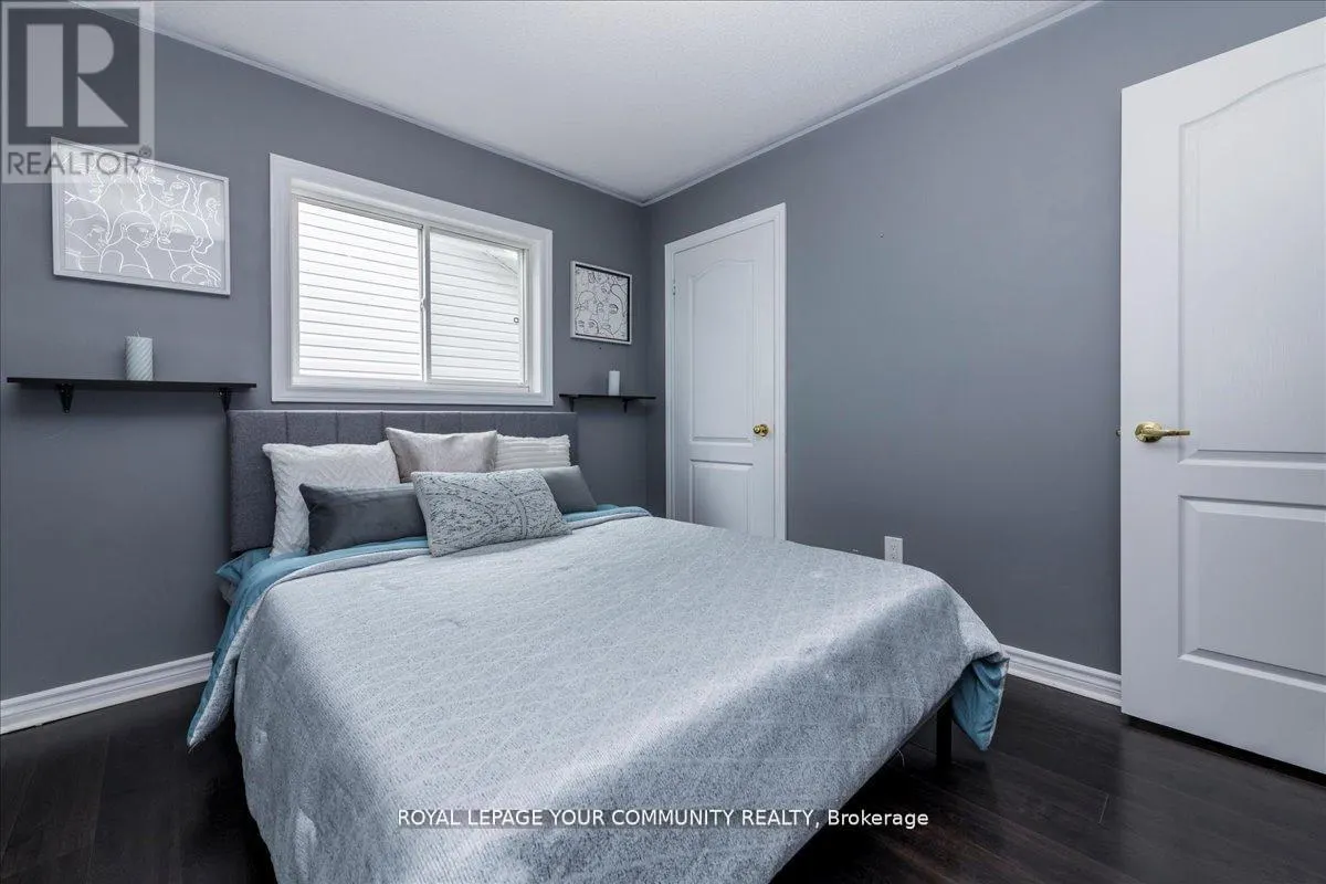 181 SUCCESSION CRESCENT