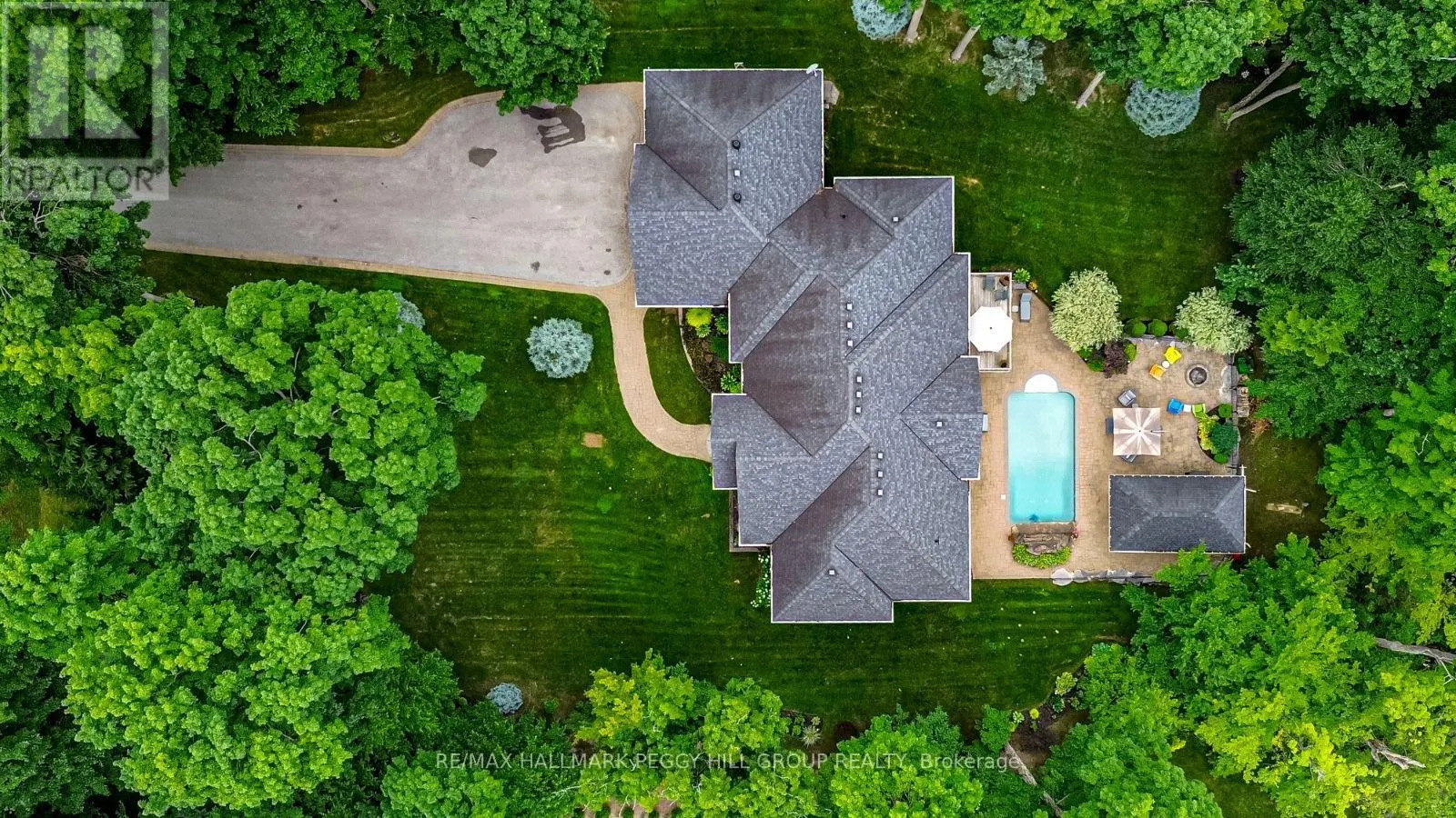 32 GALLAGHER CRESCENT