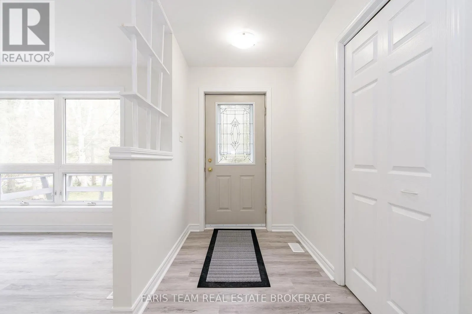 19 WAKUNDA CRESCENT