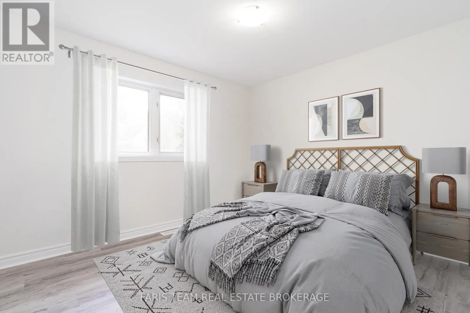 19 WAKUNDA CRESCENT