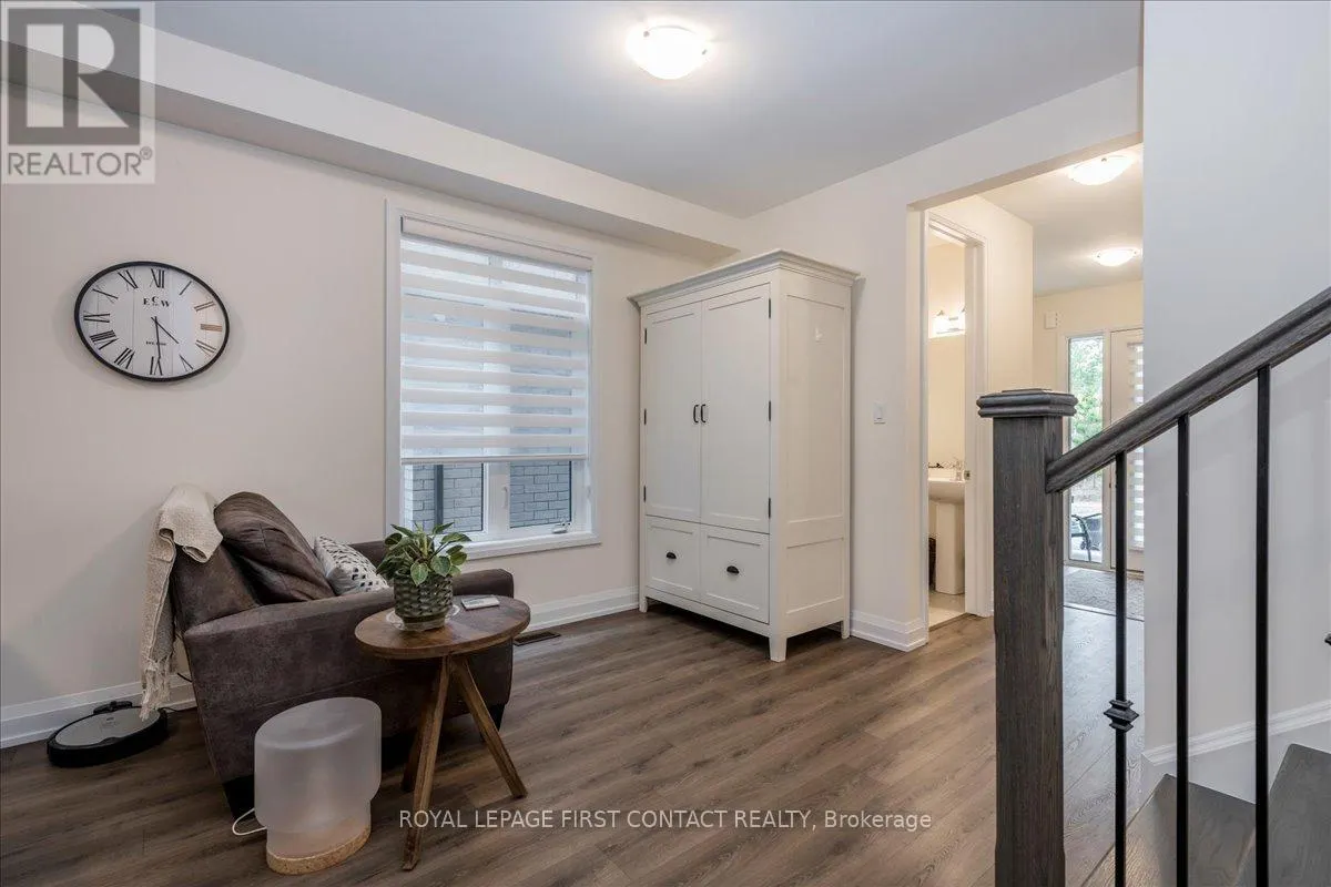 11 CALYPSO AVENUE