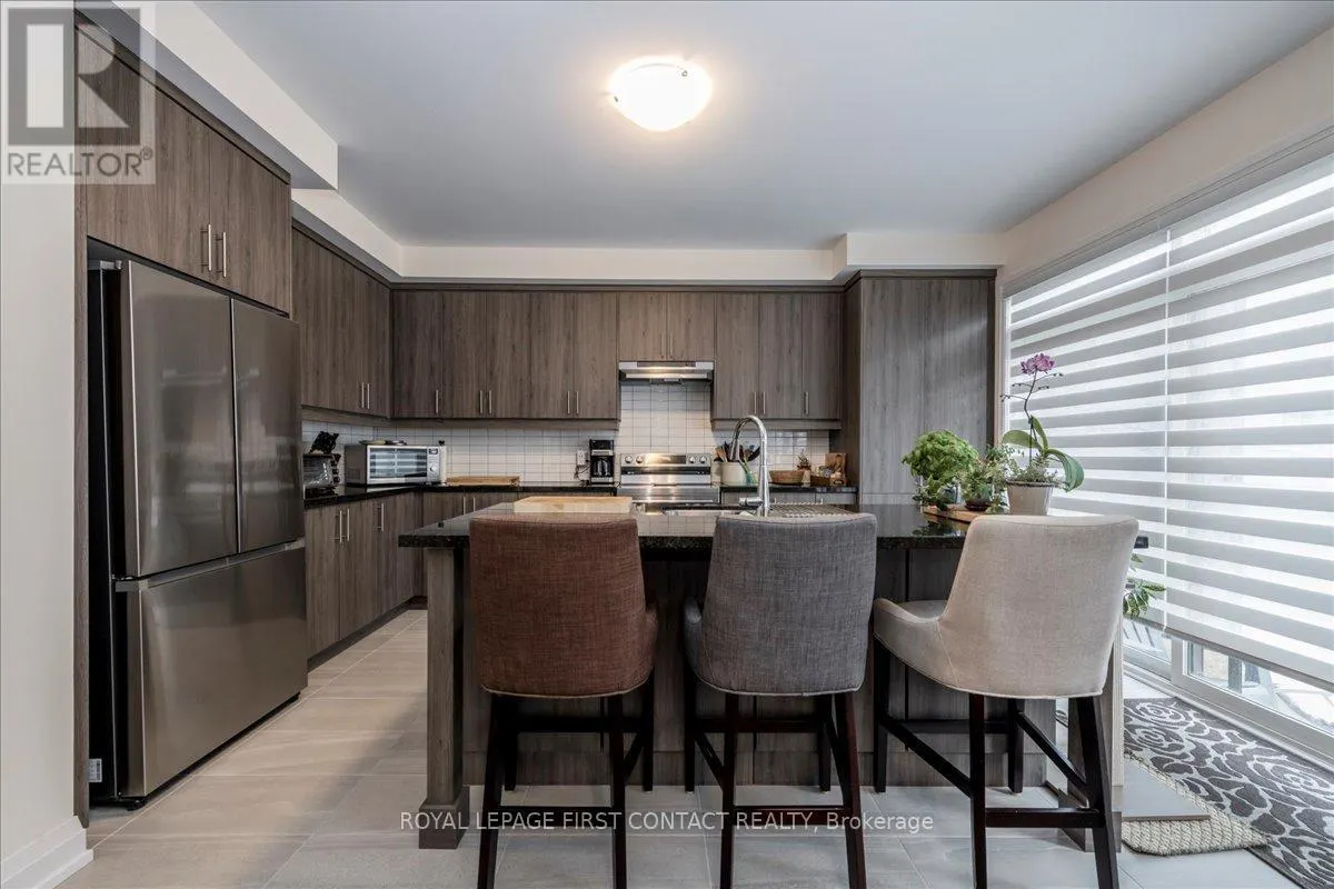 11 CALYPSO AVENUE